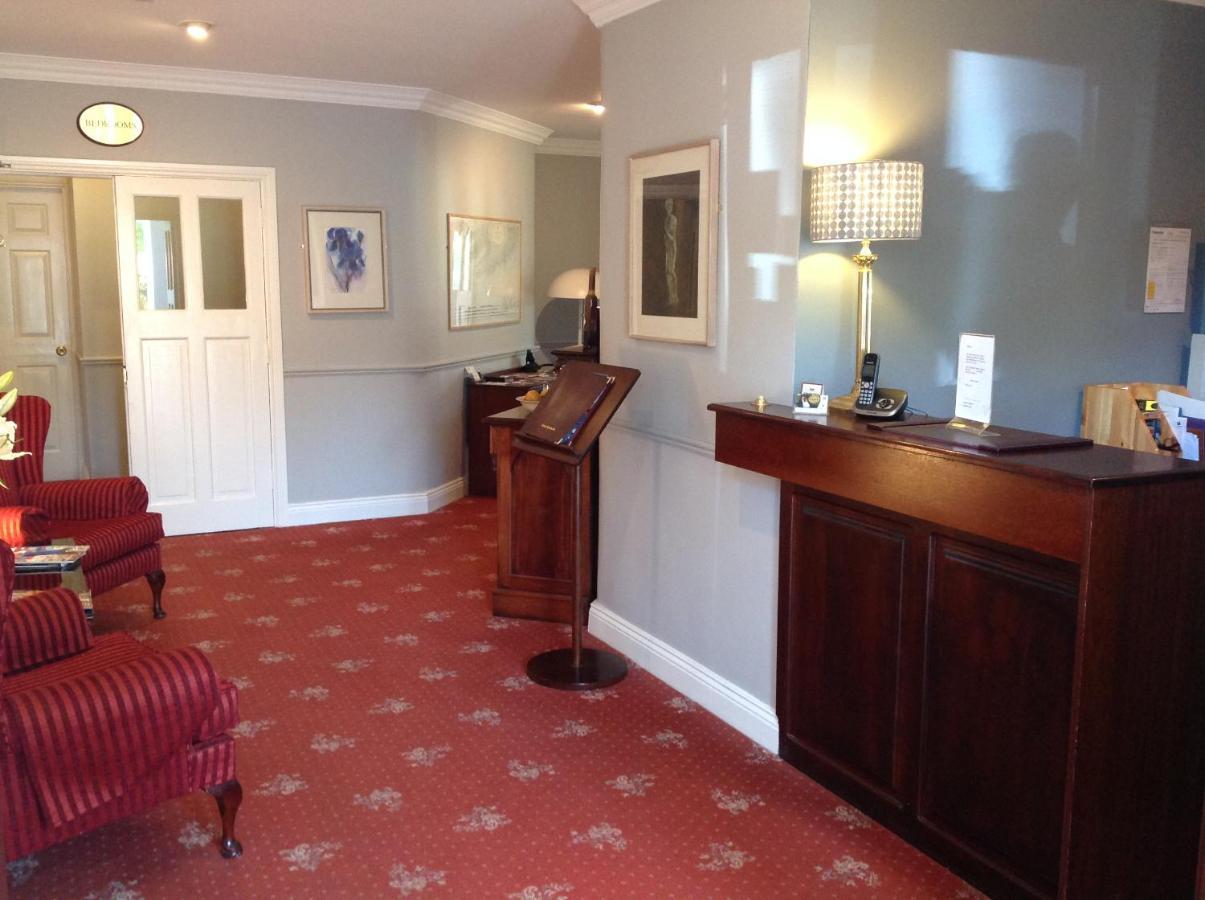 Glenwood House Hotel Carrigaline Exterior photo